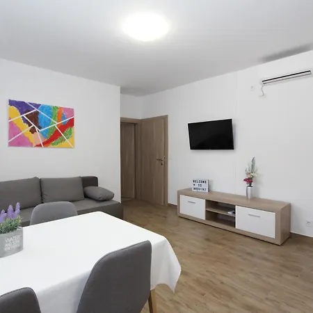 Apartmán Eni *