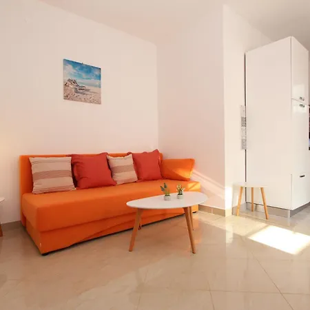 Eni Apartmán *